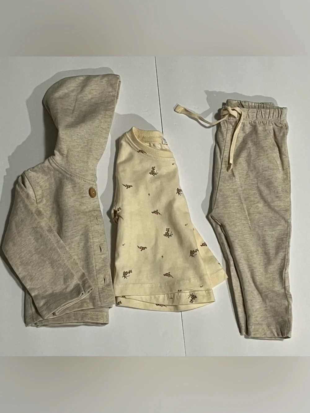 Baby Neutral 3pc Set Hoodie Top Pants 3-6M